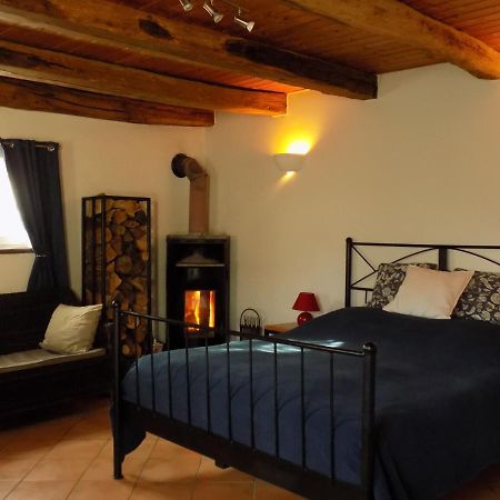 Vitrey-sur-Mance Domaine De La Mance - Maisonnette Avec Cheminee מראה חיצוני תמונה